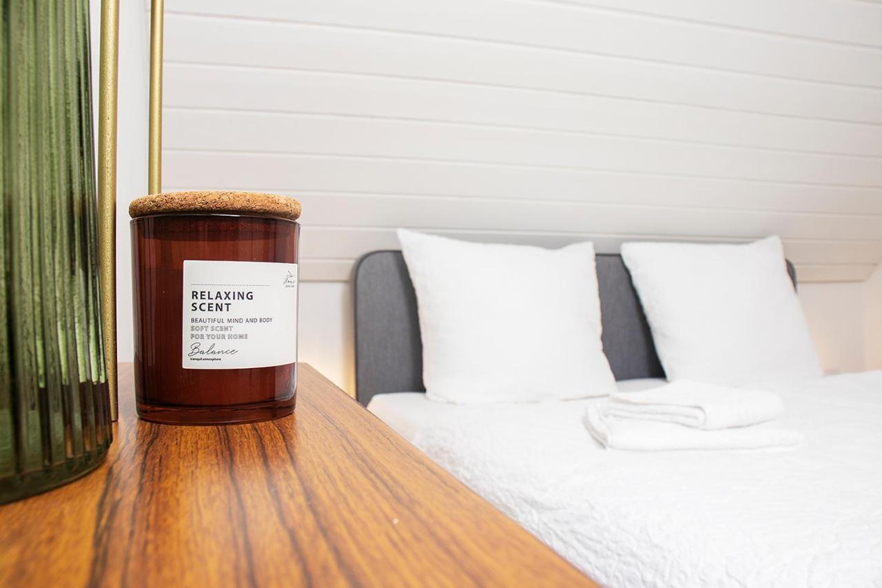 Appartement Blackncozy - Grosszuegiges Designappartement Mit Boxspringbetten Und Heimkino *